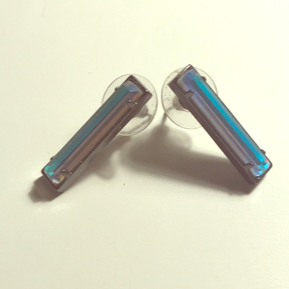 Kendra Scott earrings
